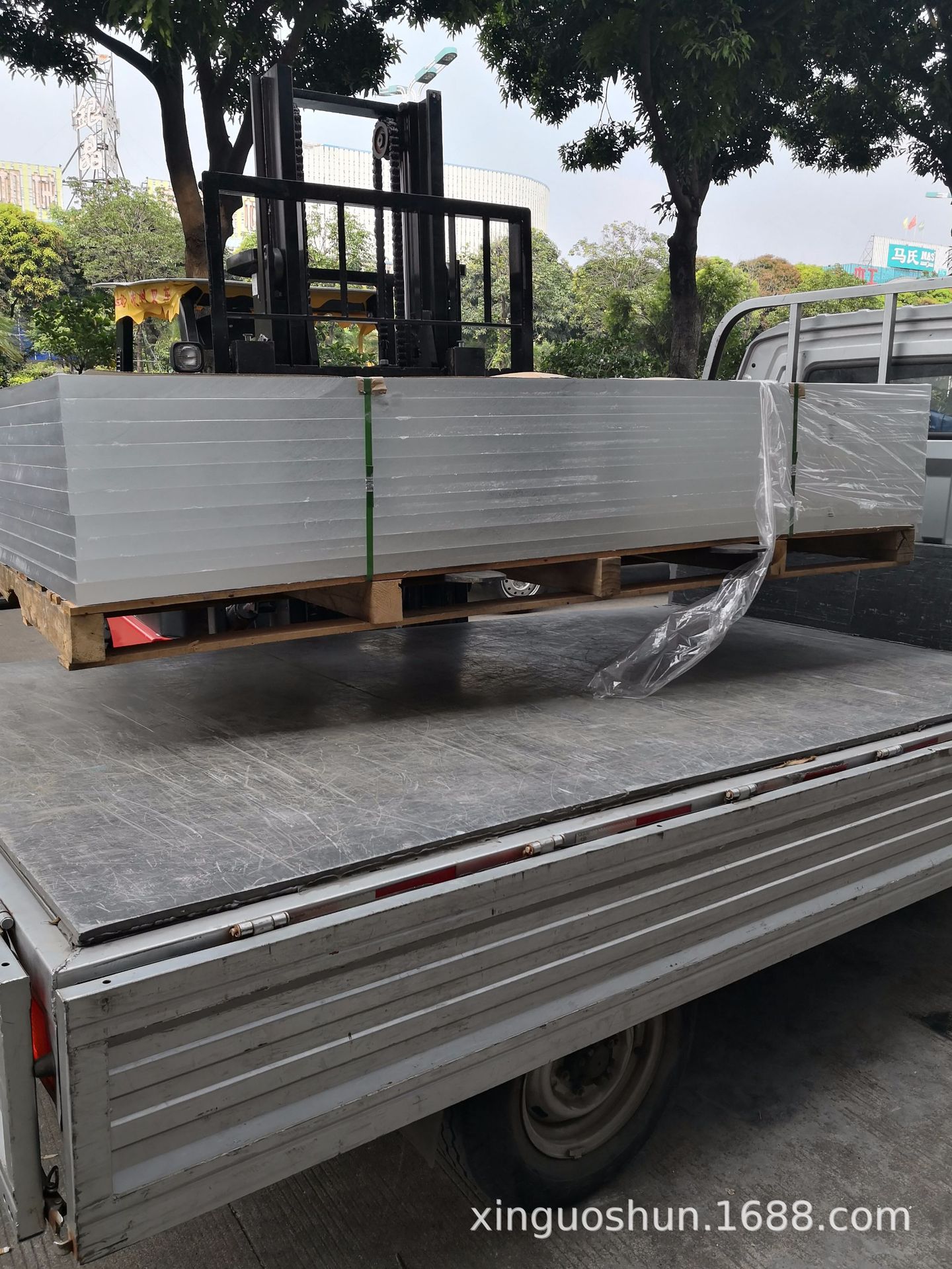 欣日顺透明11.5mm*1220*-2440浇注亚克力板有机玻璃工艺礼品展示