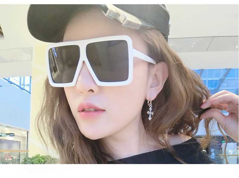 Streetwear Geometric Ac Square Full Frame Women's Sunglasses display picture 1