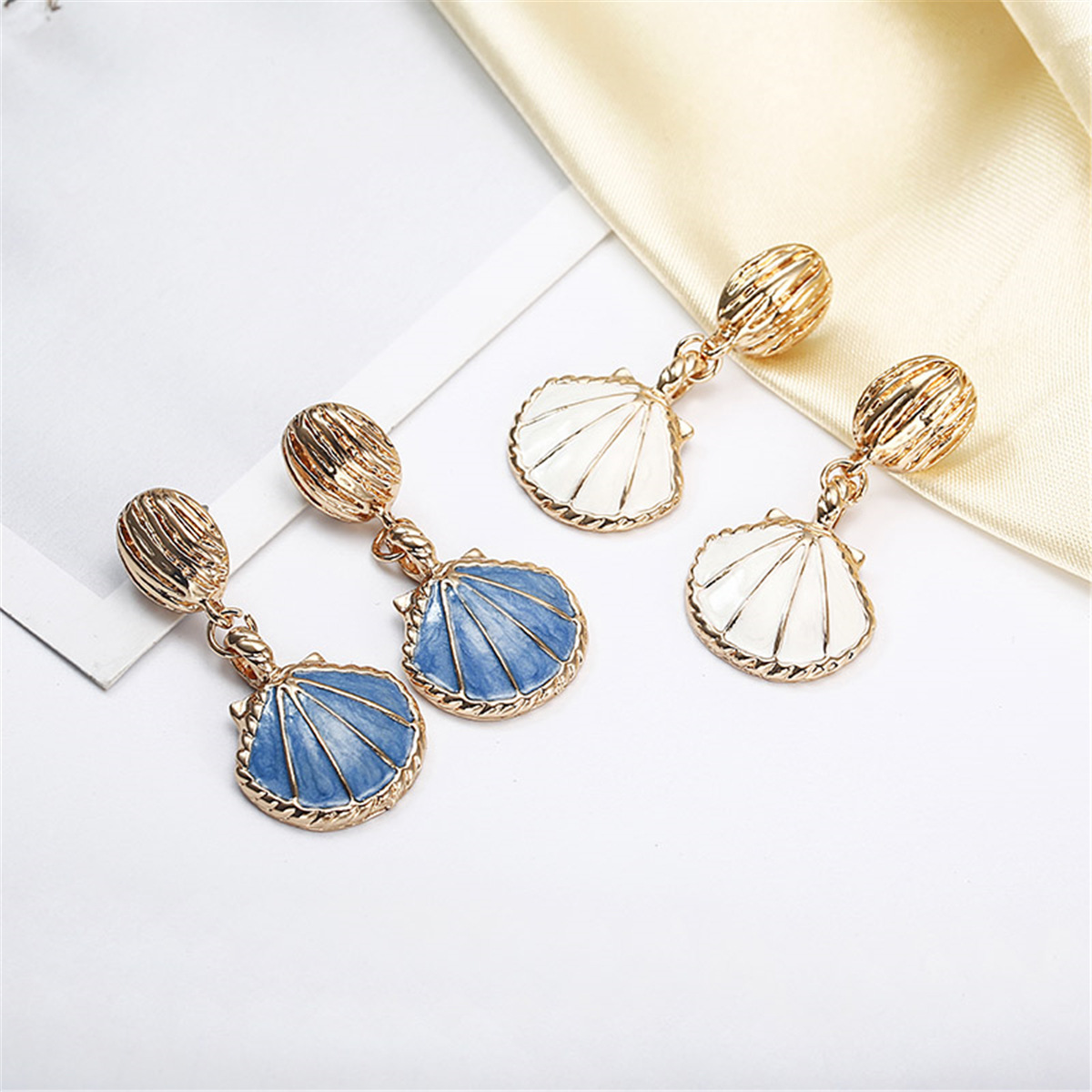 New Fashion Color Retention Plating Retro Marine Wind Shell Ear Pin Earrings Wholesale display picture 7