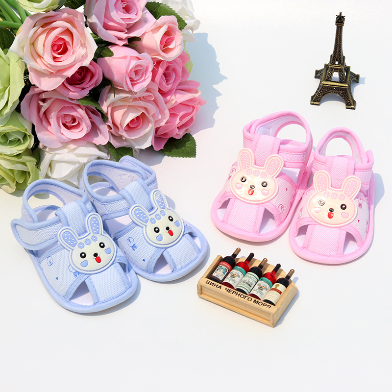 Mickey Mouse Infants Sandals prewalker  soft sole non-slip baby shoes Newborn Don't fall A summer Children's shoes wholesale