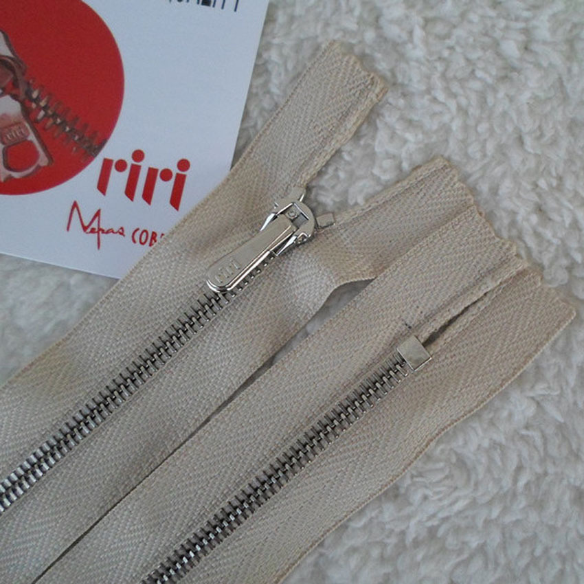 瑞士原产Riri拉链 拉链代购 M4白铜闭口拉链  4#金属RIRI拉链