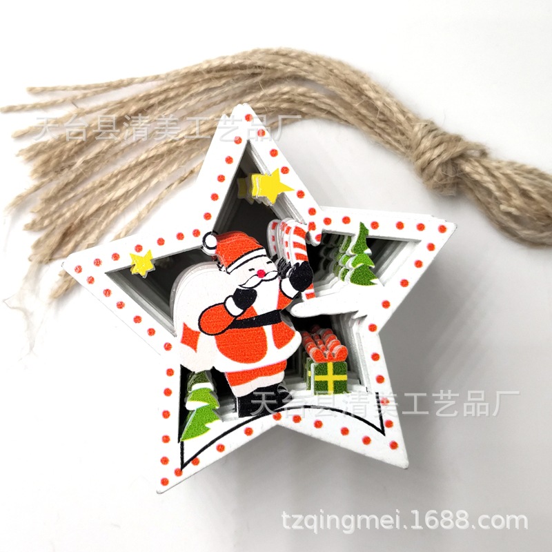 Colgante de madera de bricolaje de la serie navideña pintada sobre fondo blanco 10 piezas en un paquete con 10 cuerdas de cáñamo