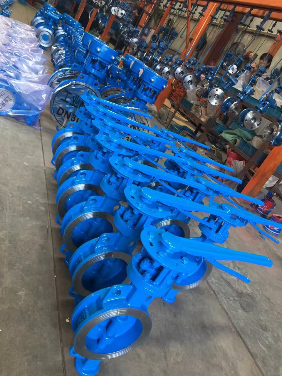 手柄式传动中线对夹式橡胶软密封蝶阀球墨铸铁材质D71X-10/16Q