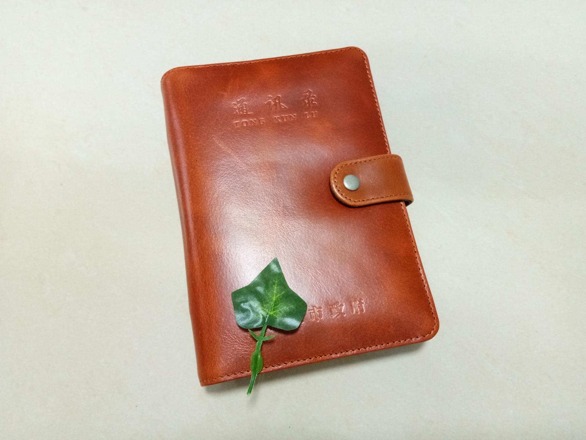 文/真皮笔记本厂家--唐风皮具李富序
自去年年底,到放完年假回来上班,一直以...