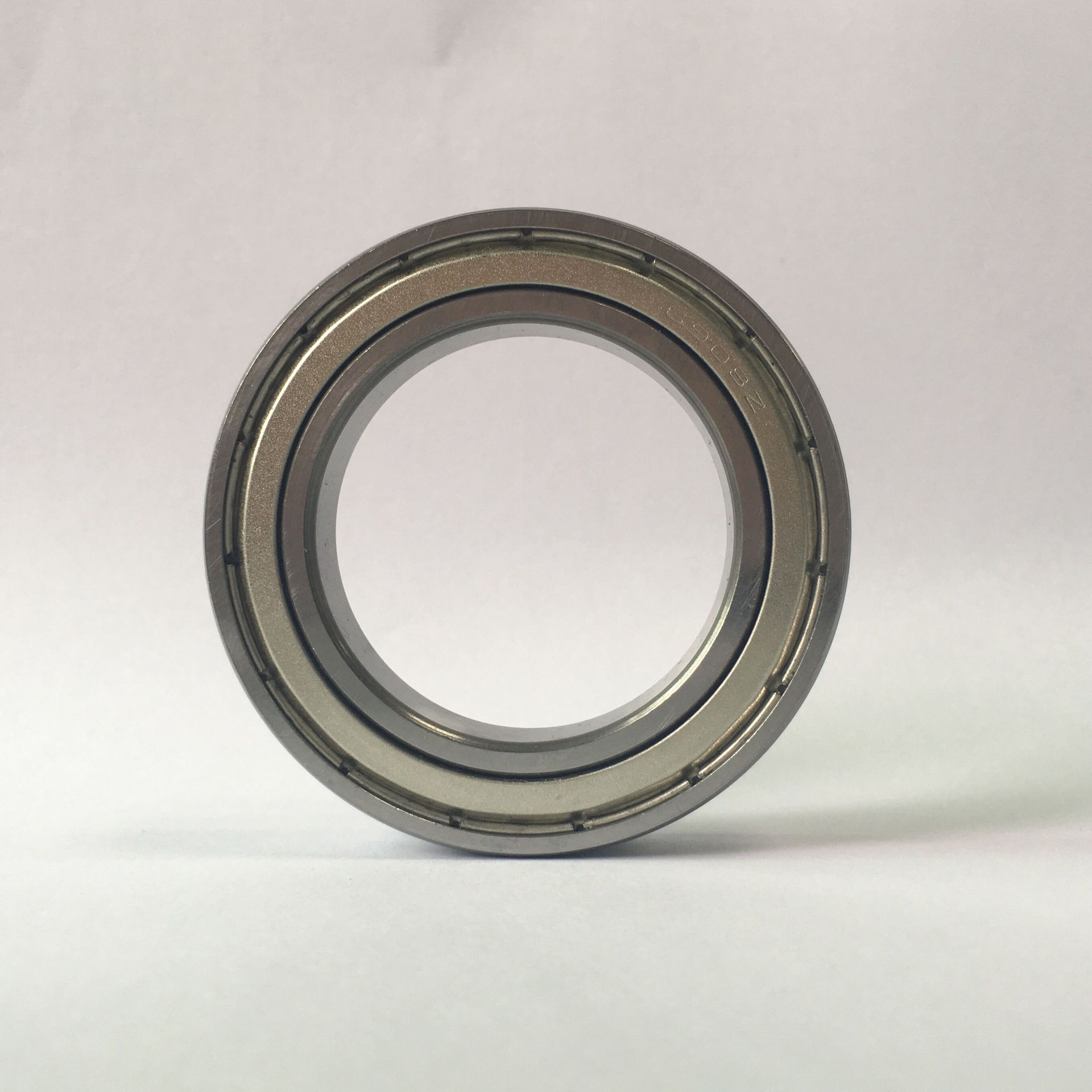 供应优质薄壁轴承6701ZZ带防尘盖深沟球轴承 真空吸尘器轴承