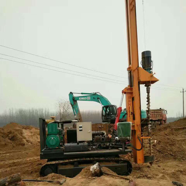 光伏打桩机 履带光伏打桩机 螺旋光伏打桩机济宁厂家价格