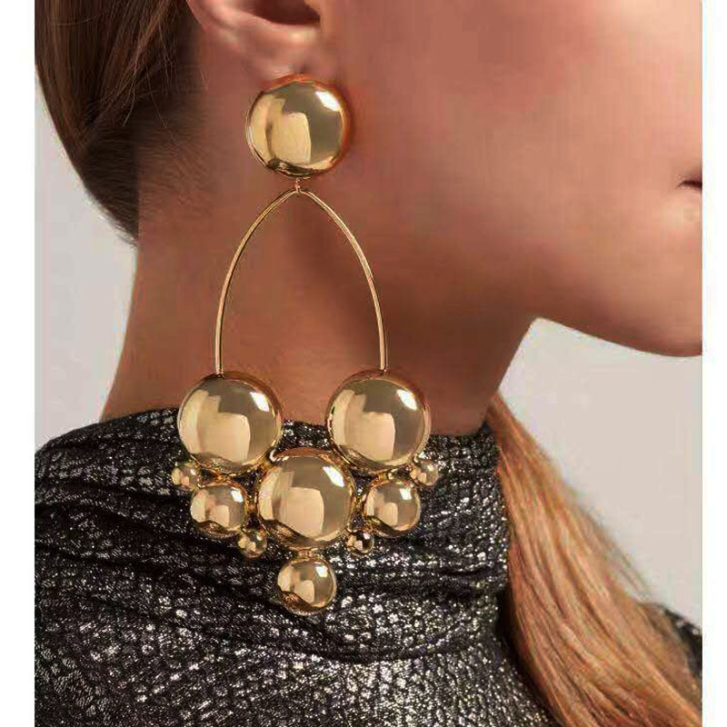 New European And American Baroque Style Metal Ball Geometry Wild Fashion Temperament Exaggerated Long Earrings Street Shooting display picture 1