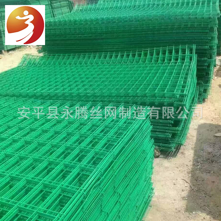 厂家供应护栏网 小区围栏网 圈地防护网 厂区护栏网 高速公路围栏