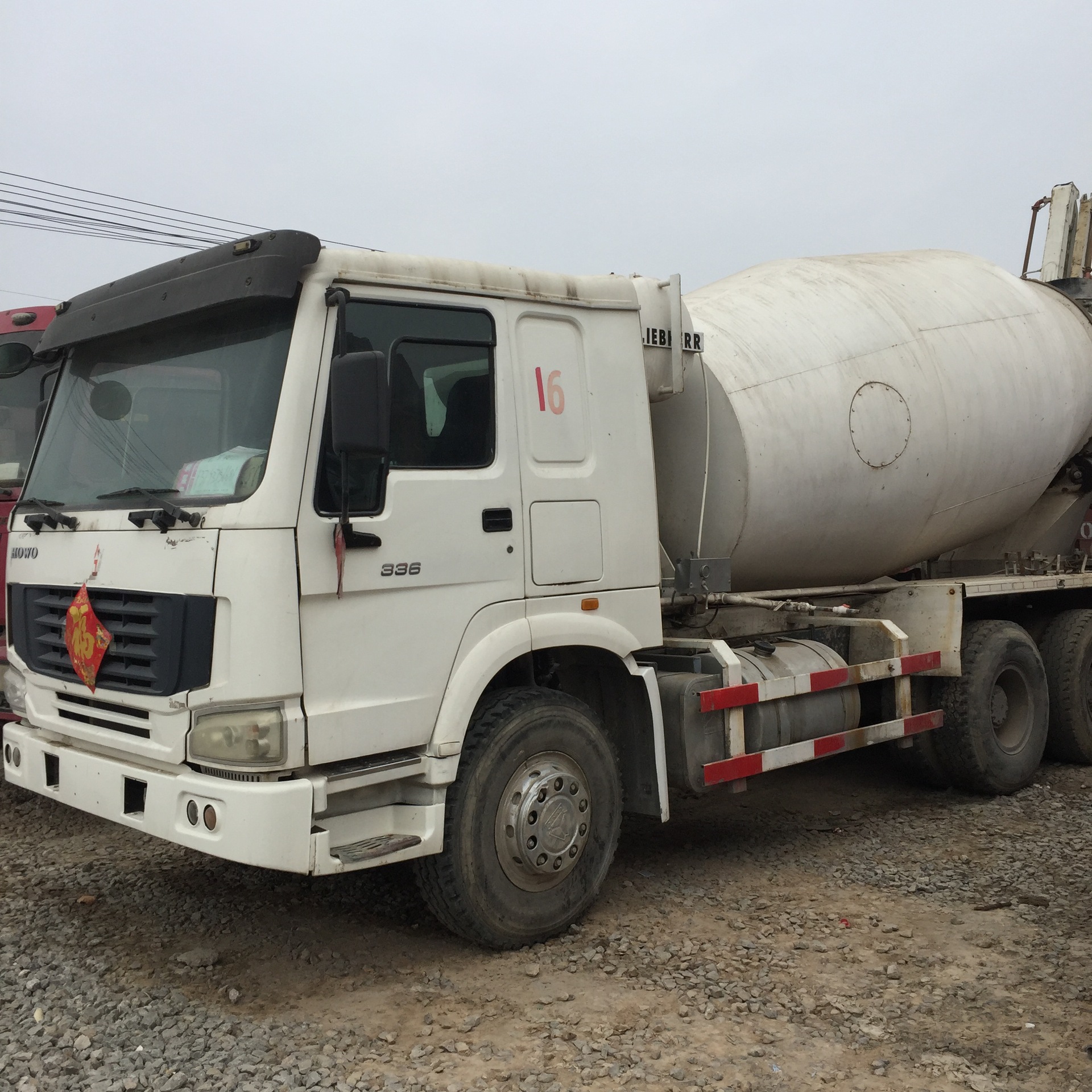 出售二手罐车 混凝土搅拌车12方 混泥土商混车 豪沃搅拌运输车