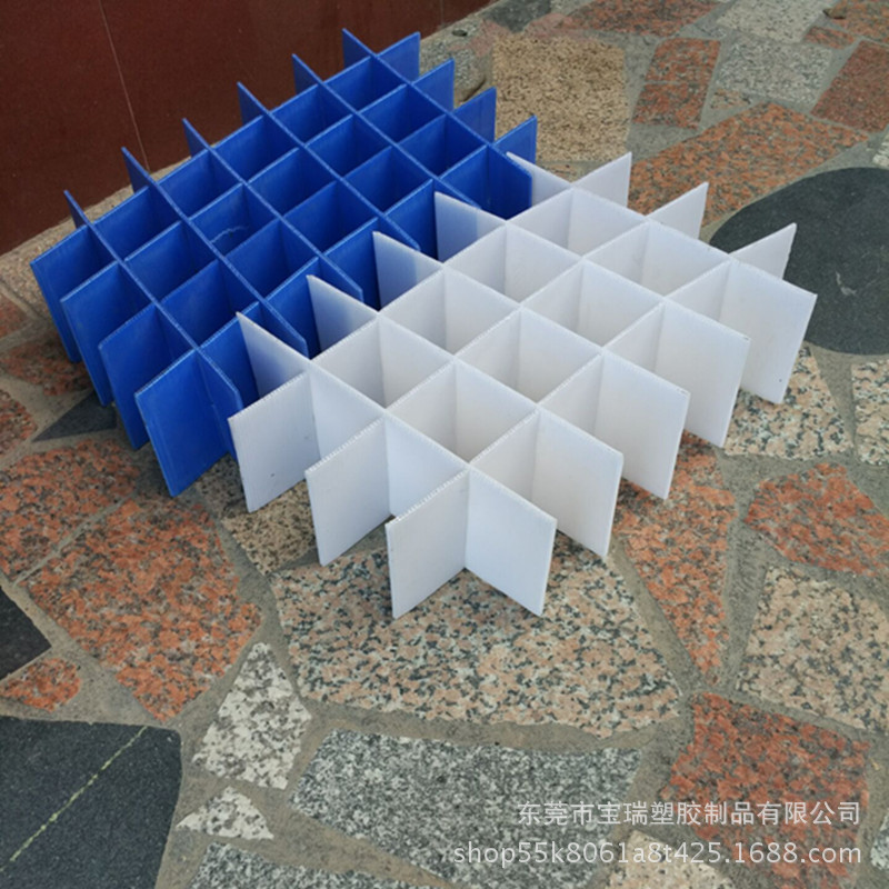 4毫米PP塑料中空板刀卡 组装静电电子刀卡 箱内塑胶隔板刀卡