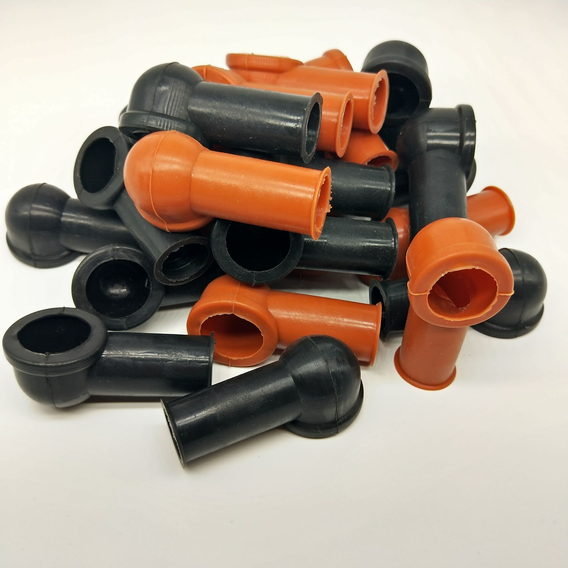 供应烟斗型保护帽,蓄电池端子保护帽,绝缘保护帽,硅胶保护帽