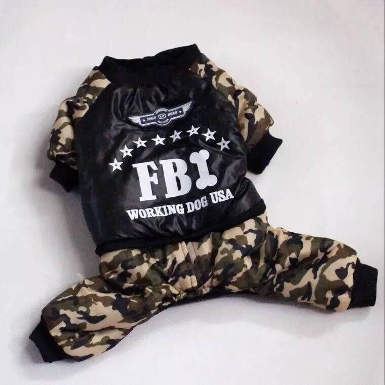 Mascota otoño e invierno nuevo FBI camuflaje mascota estilo británico ropa de perro de moda Super guapo mascota ropa de cuatro patas en stock