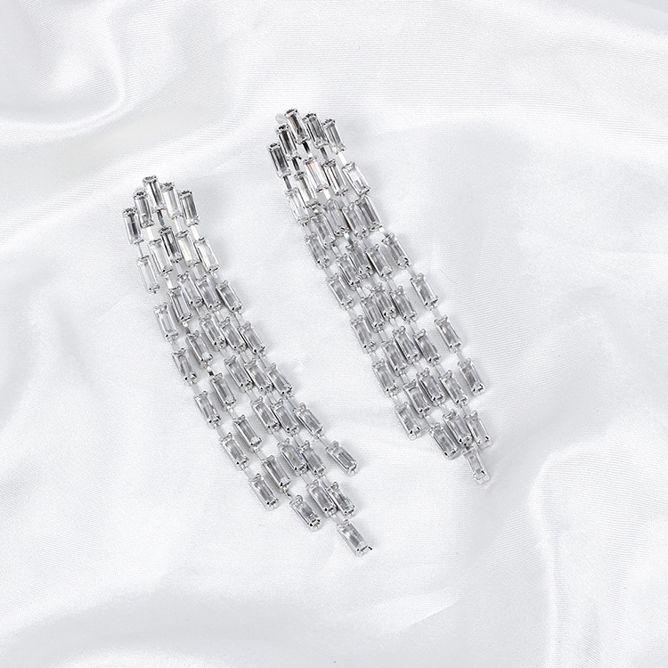 14g Weight No Inlaid Inlay Material Earrings Classification Housewarming, Business, Wedding, Birthday Occasion Copper Material Geometric Pattern Women'S Gender Gold, Silver Color New Popular Tassel Exaggerated Fashion All-match Earrings Wholesale 6