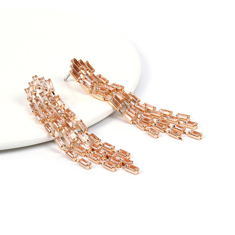 14g Weight No Inlaid Inlay Material Earrings Classification Housewarming, Business, Wedding, Birthday Occasion Copper Material Geometric Pattern Women'S Gender Gold, Silver Color New Popular Tassel Exaggerated Fashion All-match Earrings Wholesale 4