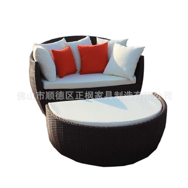 Custom outdoor leisure time Rattan sofa Wicker chair courtyard hotel Garden Wicker chairs Sofa bed Furniture