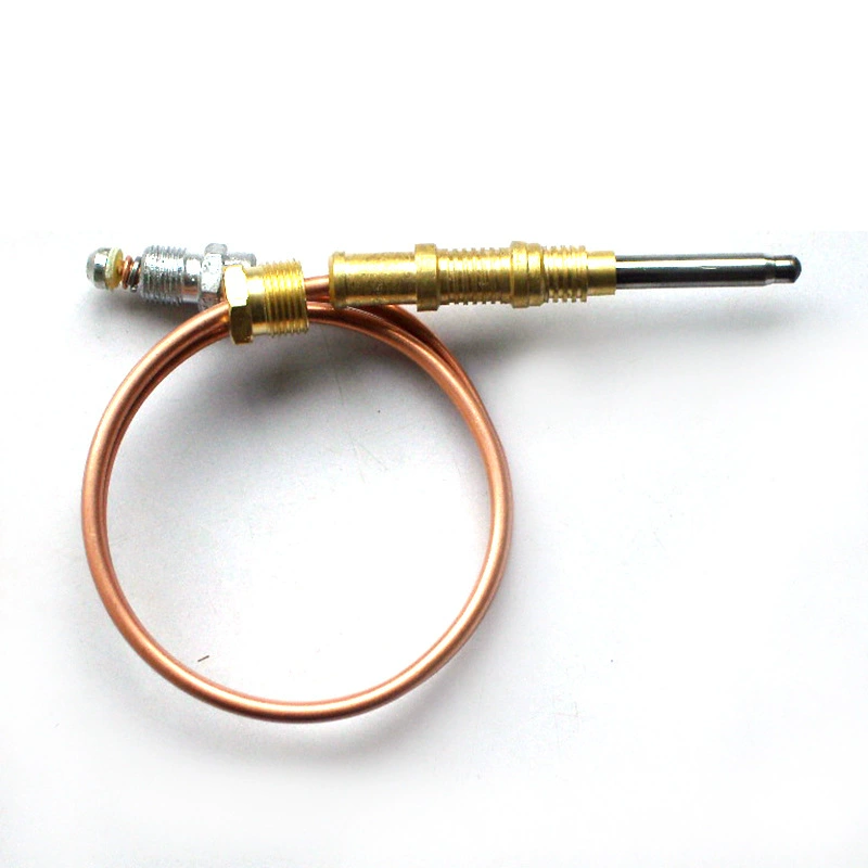 Производитель поставляет газовые инструменты, термопара, универсальное устройство защиты от пламени, термопара.