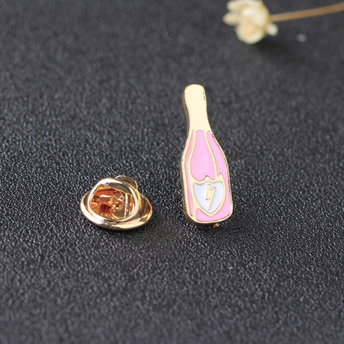 Creative foreign trade Japanese and Korean rose wine glass corsage, cat alloy oil dripping brooch, love lapel pin pink badge