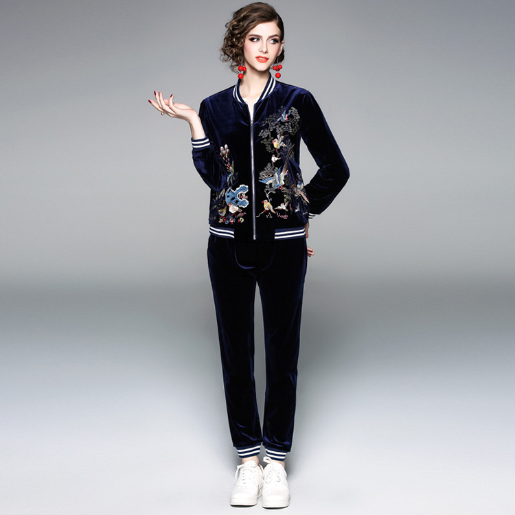 Costume femme ELADYBABY en Velours - Ref 3333948 Image 1