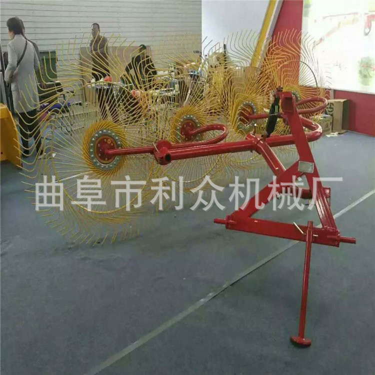 惠州 拖拉机配置集草机 翻晒牧草专用设备