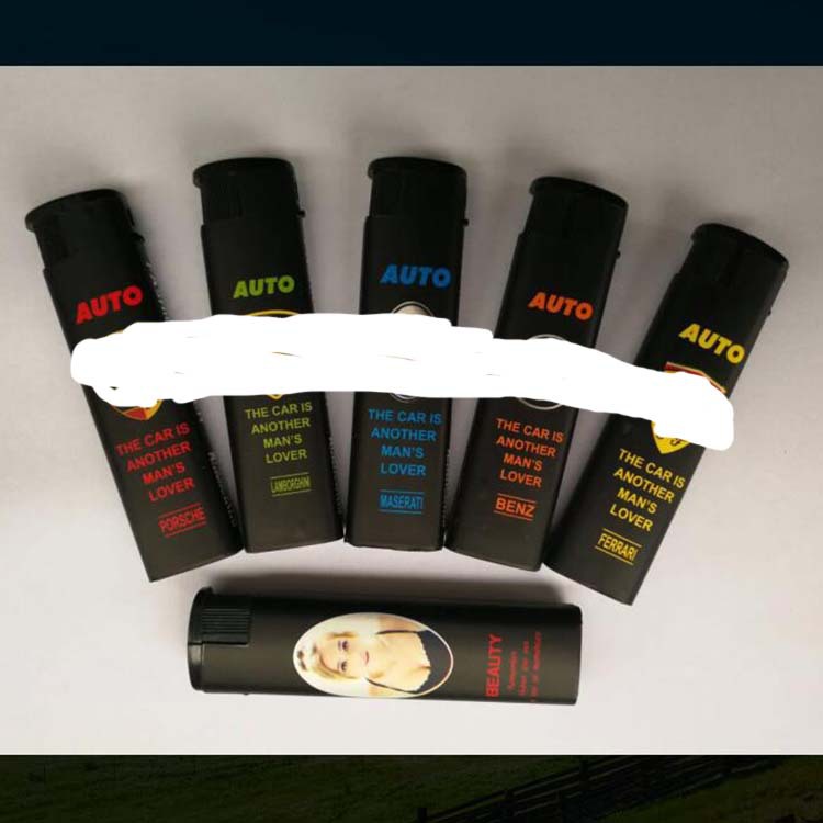 QJS4@%I]DX678X6E}BSIXW8