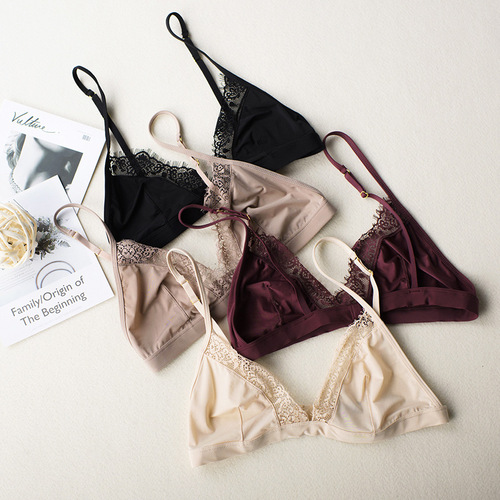 Wire-free silky fabric lace comfortable large size sexy nightclub bikini bra French style without inserts summer