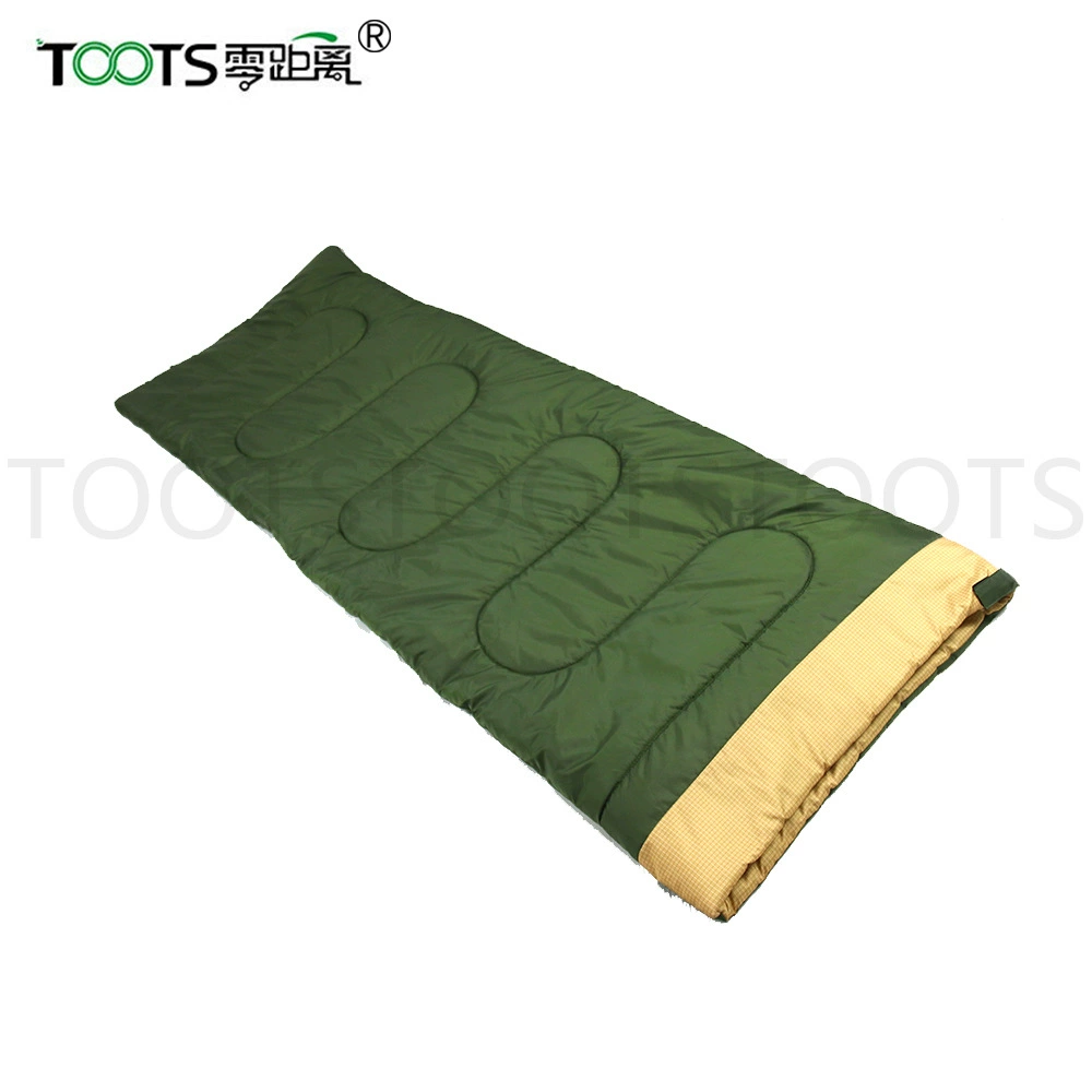 Travel keep warm green handheld comfortable sleeping bag for adults, polyester