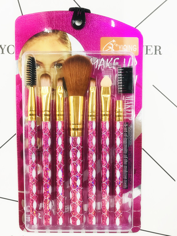 B81E87DFEFE92A1141B4B8F5C5E17D