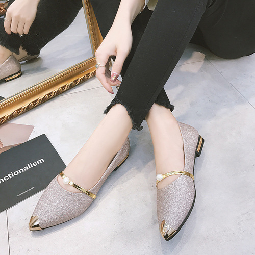 Spring new women's casual shoes, new flat shoes, mom shoes, grandma shoes, women's shoes, foreign trade pointed toe low heels