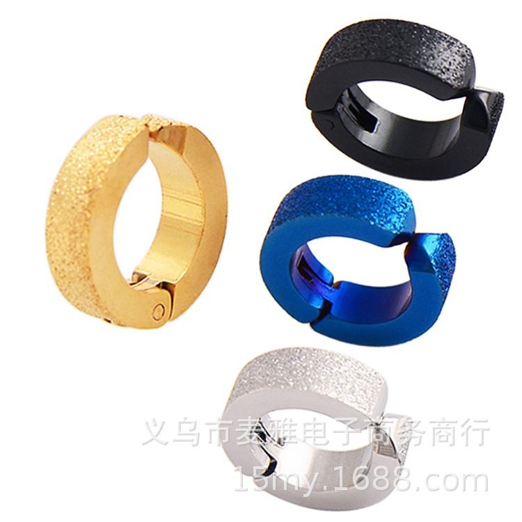 European and American men's and women's 4mm wide flat surface frosted sandblasting polishing titanium steel ear clip earrings GK26