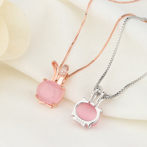 Silver-plated Crystal Rabbit Pendant with Hibiscus Stone, Rose Gold Lockchain, Simple Crystal Student Jewelry