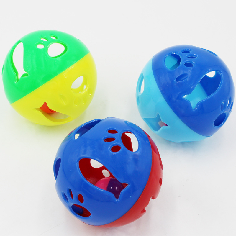 Bola de juguete para mascotas 10,5 CM gato juguete de plástico Bola de campana perro esférico suministros de juguete