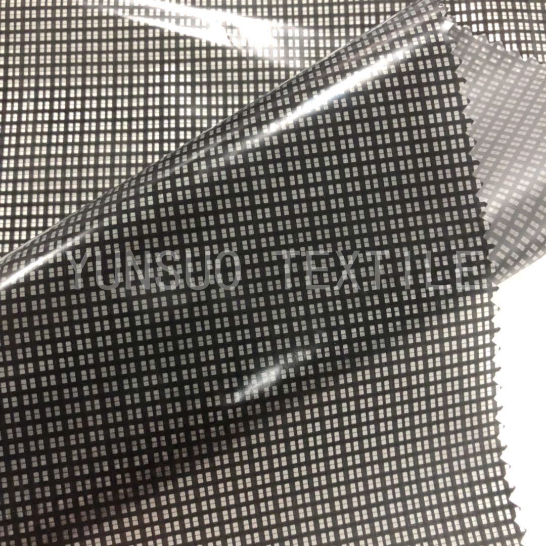 TPU黑色细格纹印花面料 15丝半透明膜 防水雨衣雨伞面料 宠物雨衣