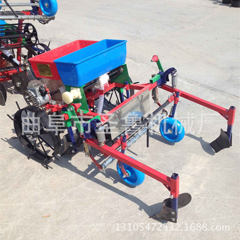 手扶花生播種機(jī)2