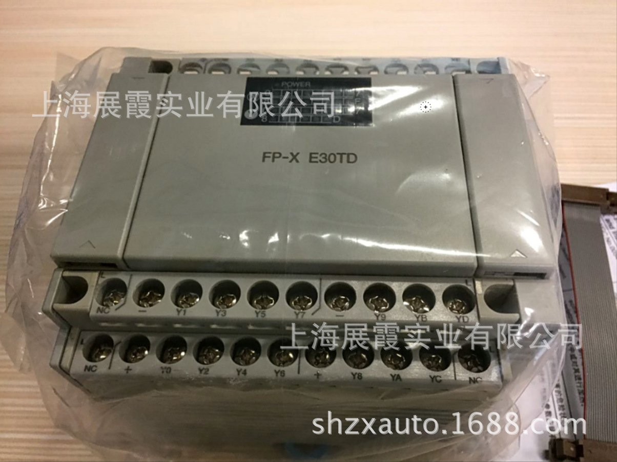 上 海  原装全新【FPX/AFPX-E30TD   AFPXE30TD 松下PLC扩展模块】 AFXPE30TD,AFPX-E30TD,FPX-E30TD,FP-X E30TD,松下PLC扩展