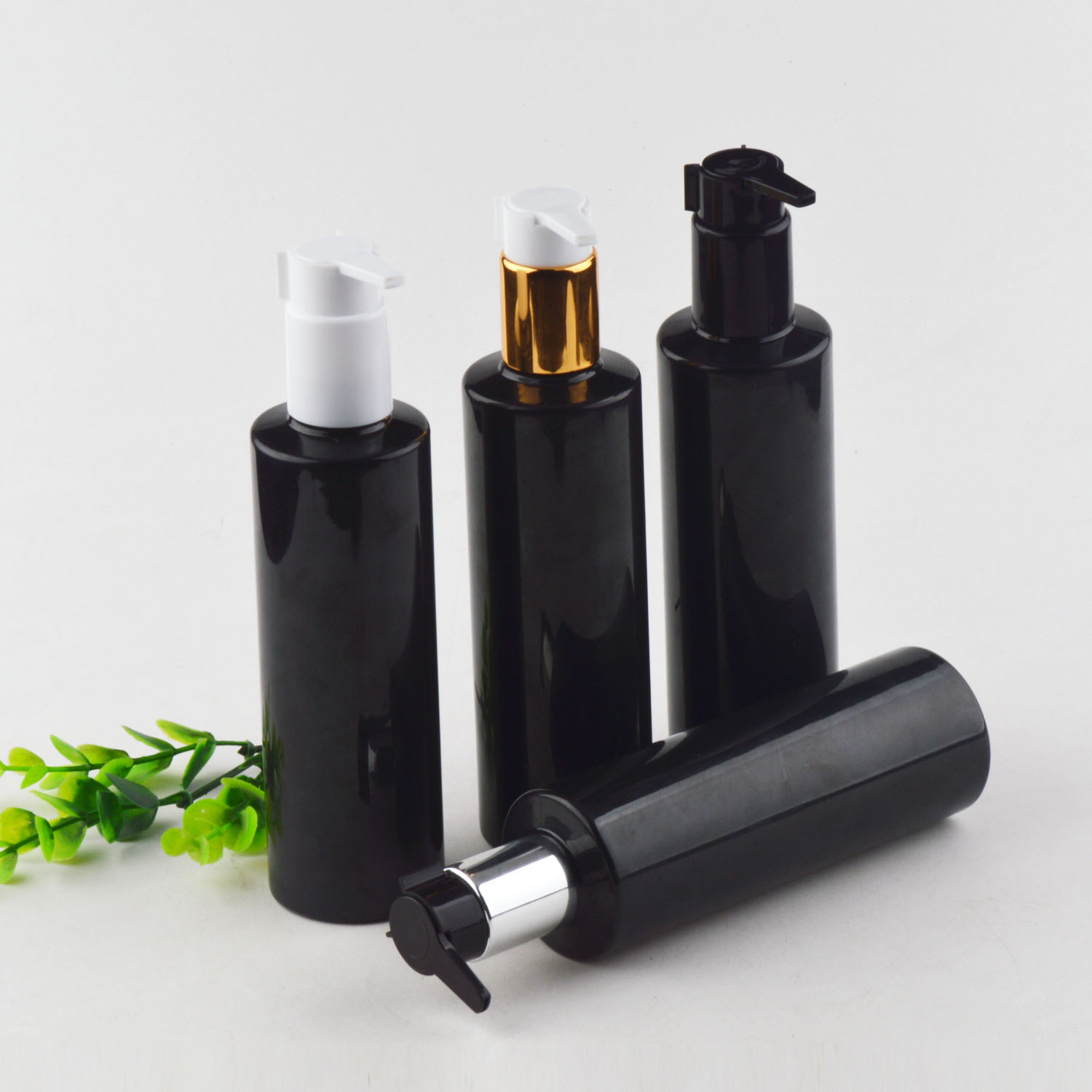 250ml黑色平肩大泵头瓶按压式乳液洗发水分装瓶24口径塑料不透光