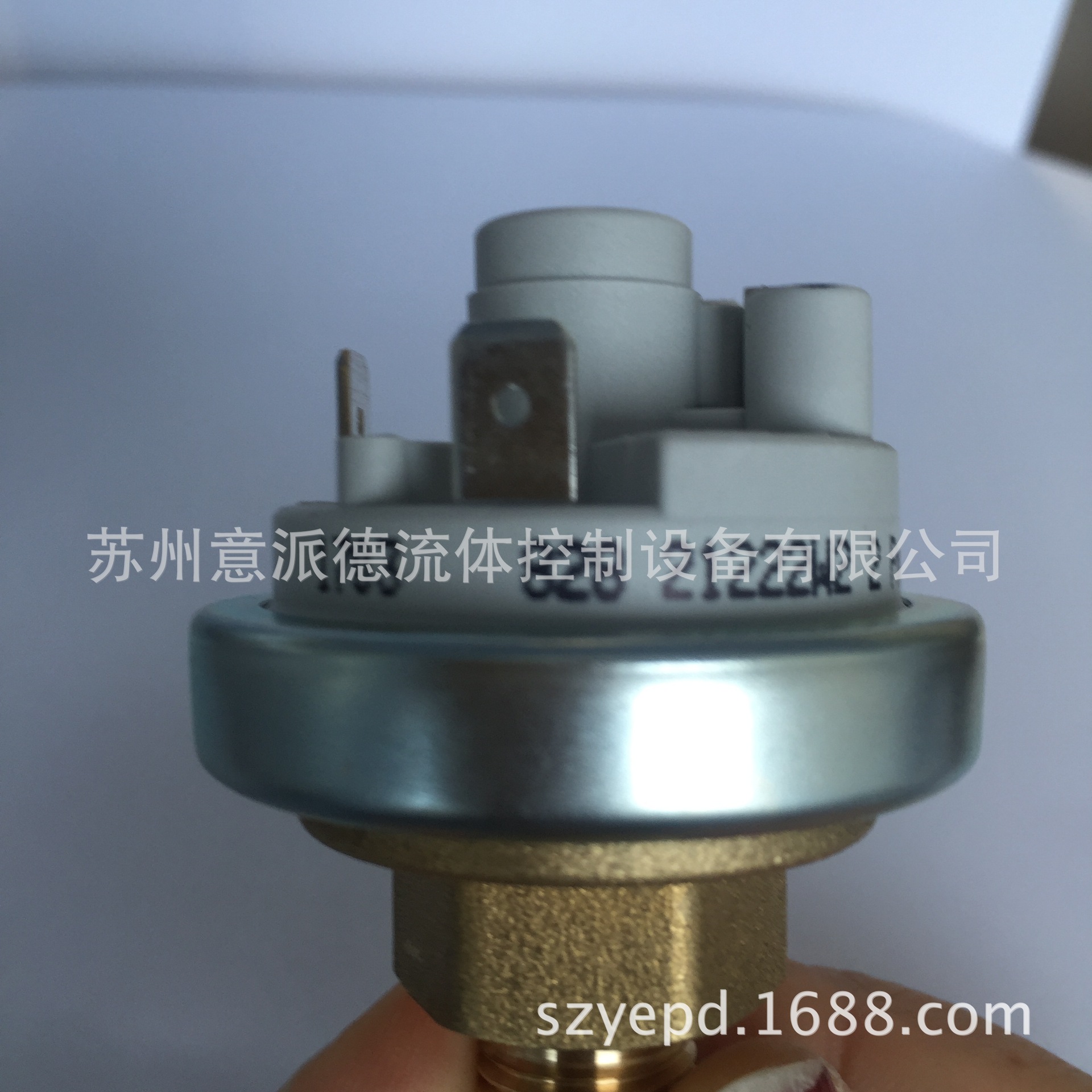 德国BECK中国代理商 真空开关82821222w22，动车真空系统检测开关