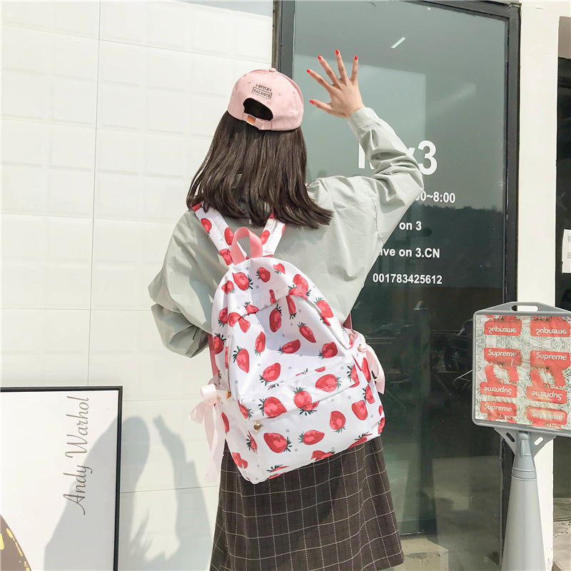 一件代发新款日系小清新水果草莓双肩包时尚个性蝴蝶结丝带书包女