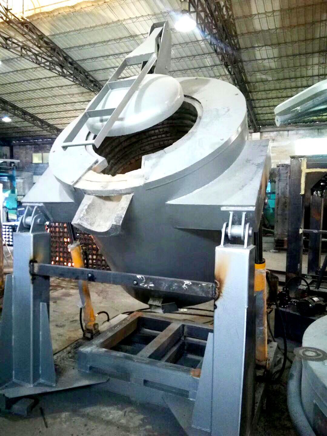 倾倒式铝合金熔化炉 铝定融化保温炉 压铸机边熔化炉