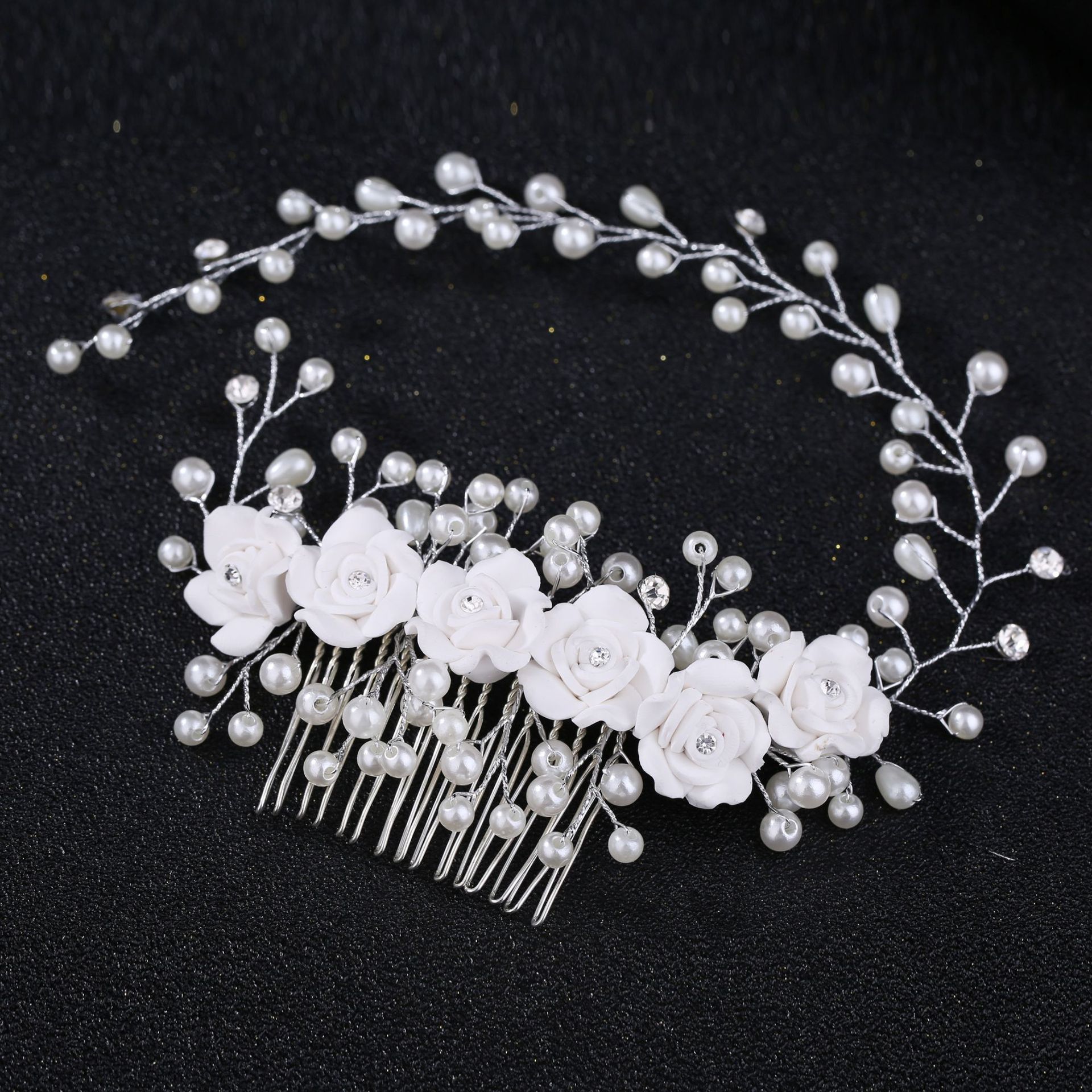 Fashion Bridal Handmade Pearl Flower Soft Pottery Flower Hair Comb display picture 5