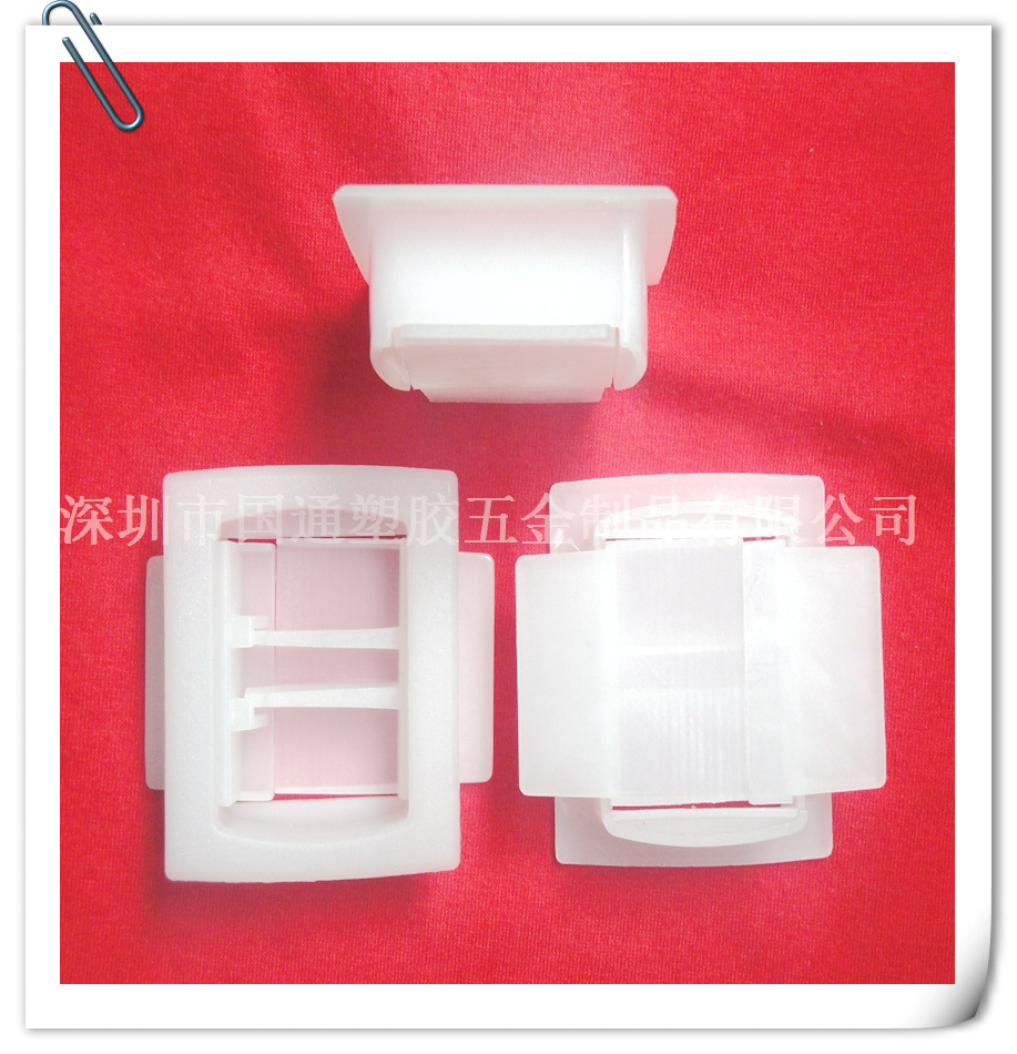 厂家直销 塑料四方扣 防尘扣环 防尘纸箱扣 带牙防尘扣环