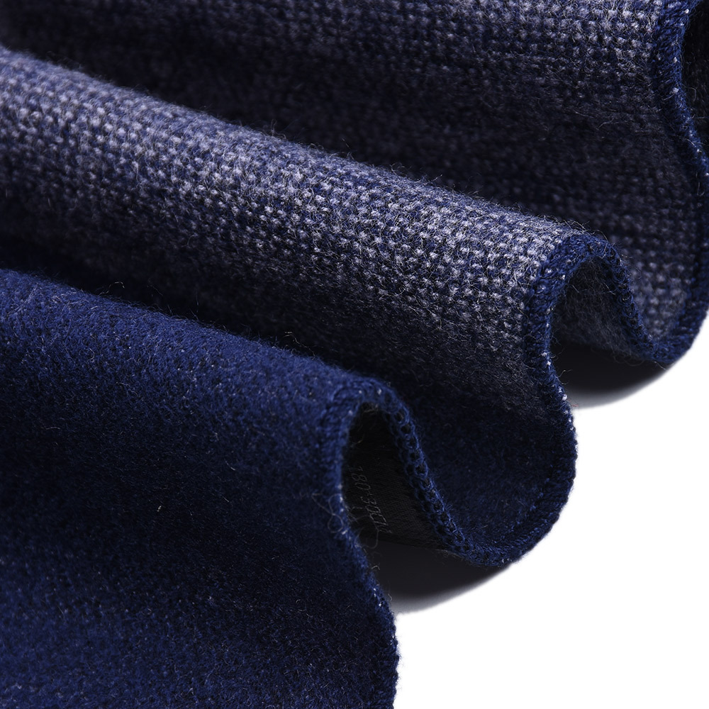 Rutig herrscarf i imitationskashmir med fransar för vintern_voghion.com