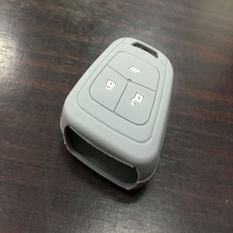 Suitable for Chevrolet Aveo Cruze Silicone Key Case Straight Type Special Car Remote Control Protective Cover Buckle