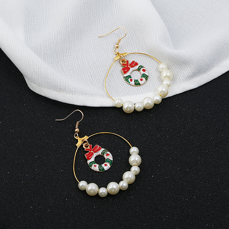 Fashion Large Circle Size Pearl Christmas Drip Christmas Tree Alloy Earrings Wholesale display picture 3