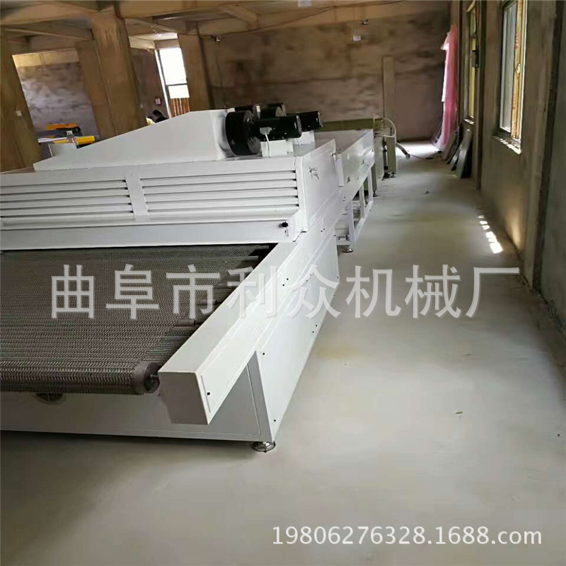 昆明 平面往复喷涂机 3D背景墙上光机