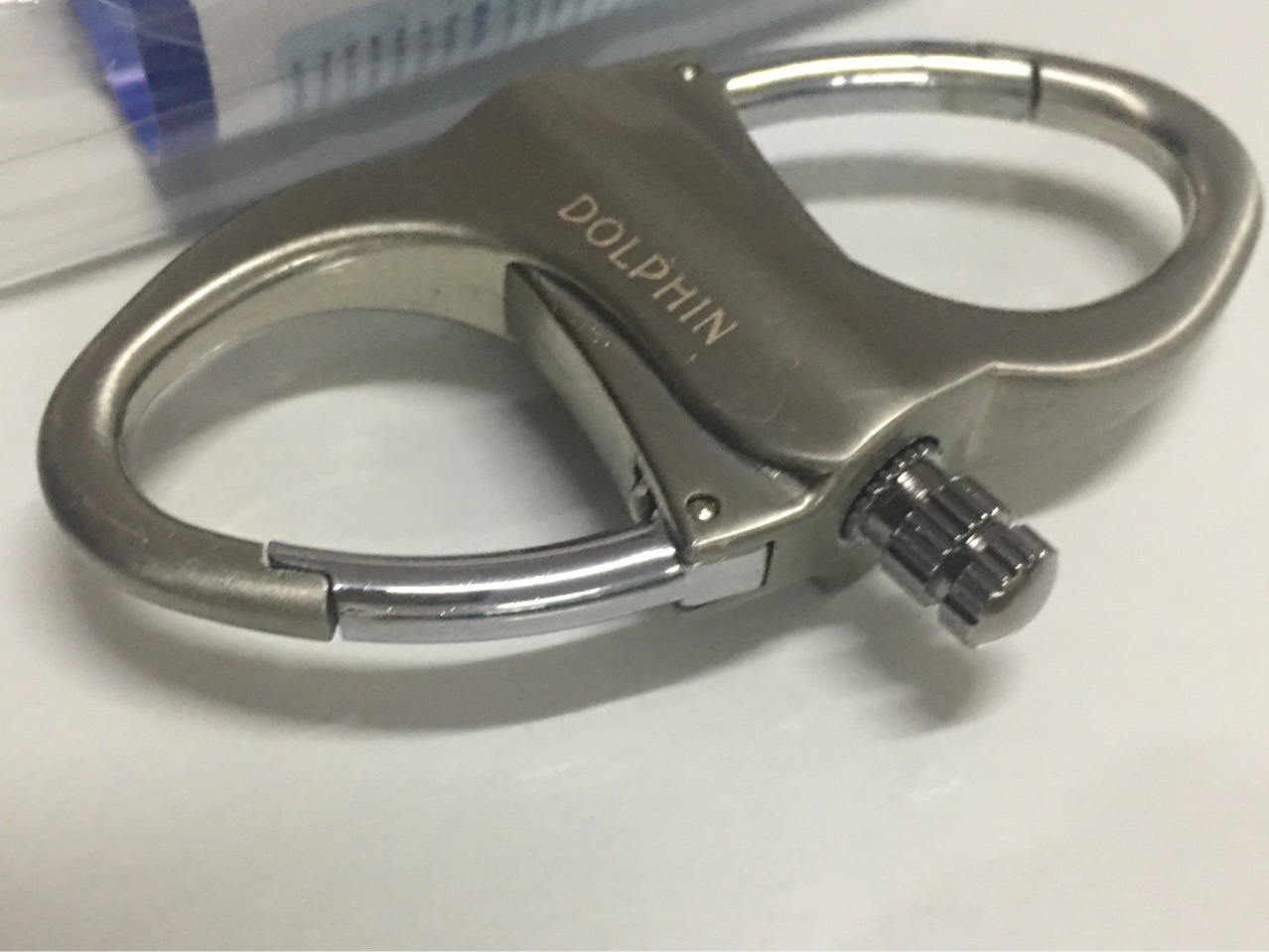 HY-656 挂件便携式登山扣钥匙扣金属煤油 海豚