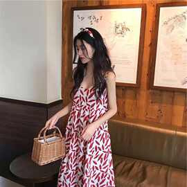 pp home长裙sukol少女心小清新温柔风设计感吊带连衣裙子女夏8889
