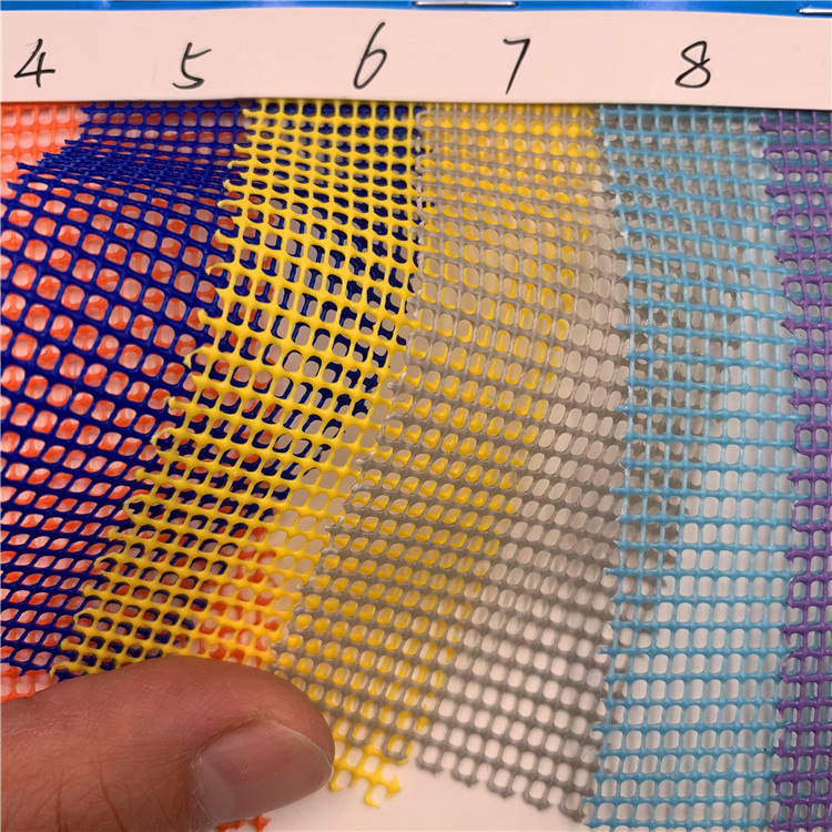 现货供应 PVC方格网 pvc塑胶网布 透气网门帘网 箱包鞋材网眼布