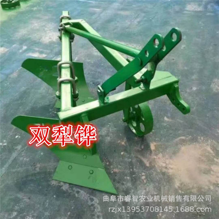 四驱低矮型小四轮旋耕机果园开沟施肥喷药设备