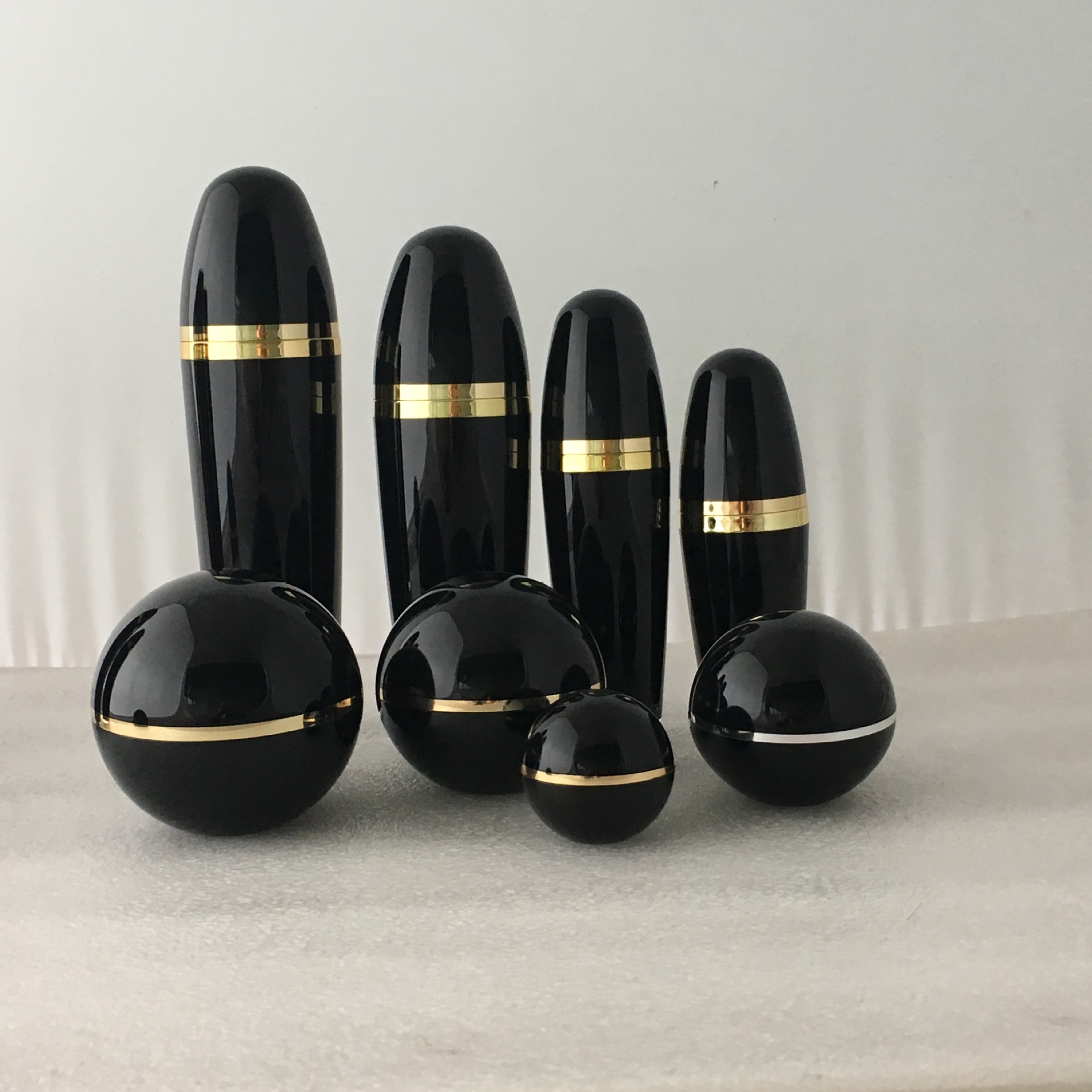 厂家供应亚克力膏霜瓶 乳液瓶 喷雾瓶 化妆品包材 30ml 50ml 80ml