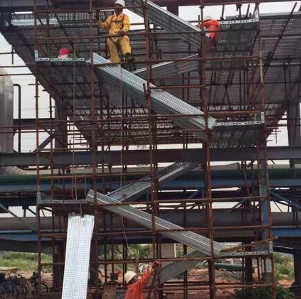 厂家直销光亮镀锌建筑行业3米长25公分宽度钢跳板 批发价格低